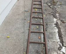 Metal ladder
