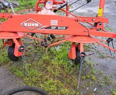 Kuhn tedder