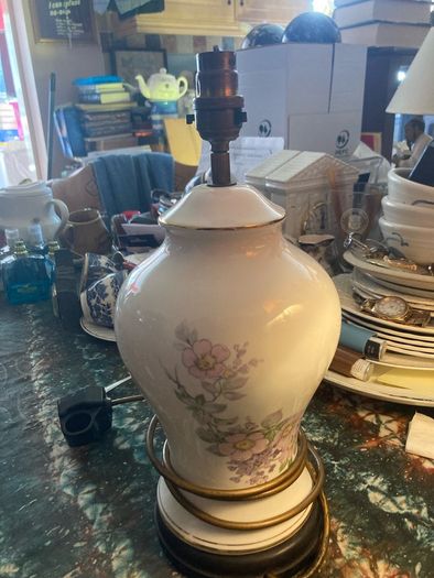 Large royal Tara lamp postage available