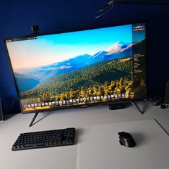 Gigabyte Aorus FV43U 4K 43 inch 144Hz HDR 1000nits
