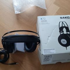 K72 , closed back AKG head phones