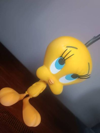 Tweety Pie Display Figure