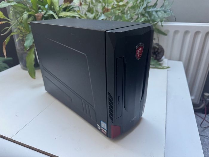 MSI Nightblade i5-6400 Compact Gaming PC
