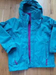 Girl's Regatta rain jacket