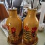 FARMYARD POTTERY , Dishwasher  Saft onlyHand-painted ceramic oil and vinegar cruet set ON HOLDING MATHING SMALL TRAY. Image 4