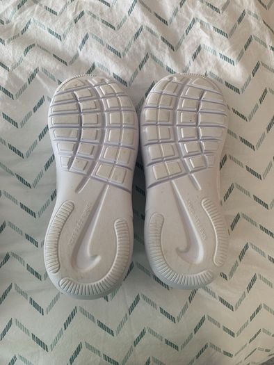 nike runners