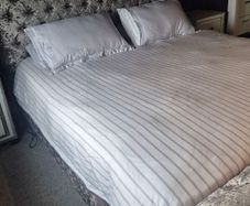 Superking Bed (6 foot Size)