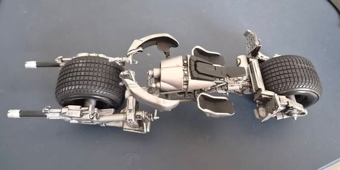 The Dark Knight Batpod die cast replica The Noble Collection