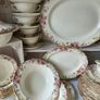 Royal Doulton 'English Rose' 10 place setting dinner service Image 8