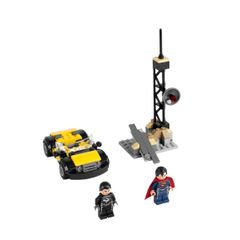 LEGO Superman Metropolis Showdown (Set 76002)