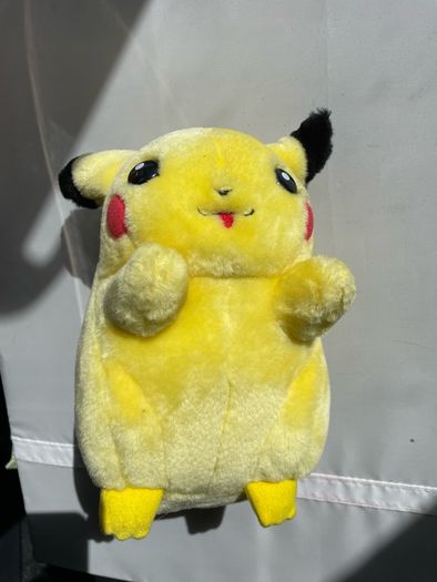 Pikachu talking plush 1998