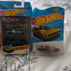 Hot Wheels Die-Cast Cars Bundle (Set of 4 Cars - Brand New / Sealed)