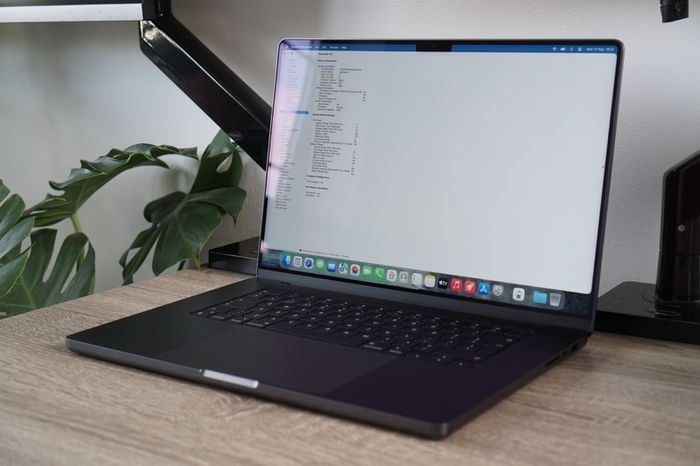 MacBook Pro 16" 2023 M3 Pro | 18GB | 512GB | 100% Battery