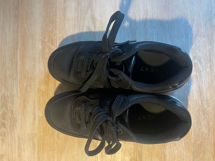 Girls NEXT shoes runner size 33/1