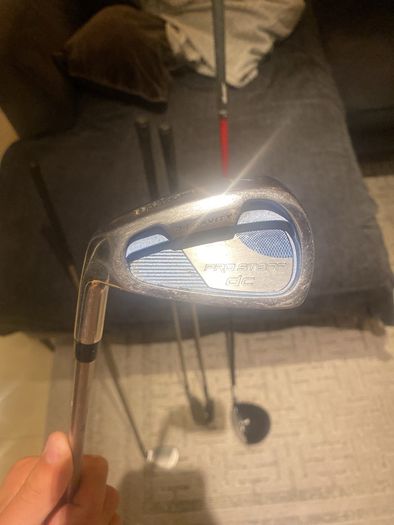 left handed golf clubs