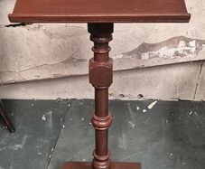Stand