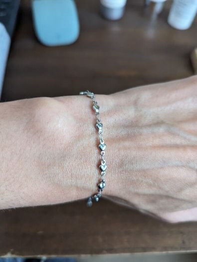 Brand new mini heart bracelet
