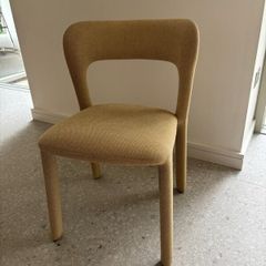 6x yellow/light mustard dining chairs