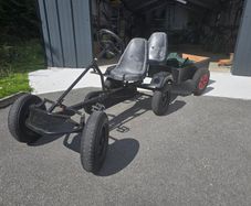 Dino Go-Kart with Trailer