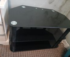 Glass shelf