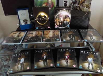 Heroes ! Seasons 1 and 2 ! 11 Discs !