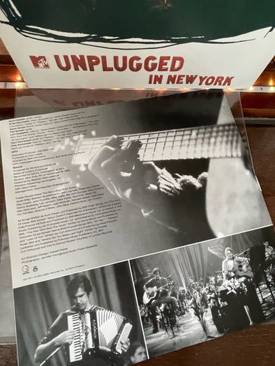 Nirvana - MTV Unplugged In New York