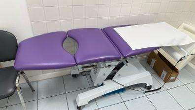Treatment Couch / chair