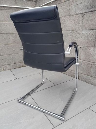 1970's Chrome Tube Leather Chair. Vintage 70's collectable design classic