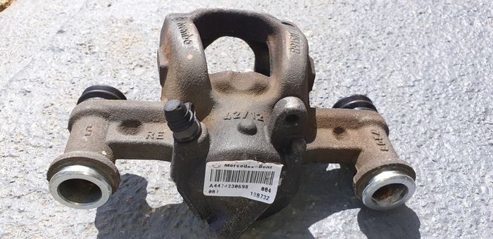 Mercedes-Benz Vito W447 Brembo Brake caliper