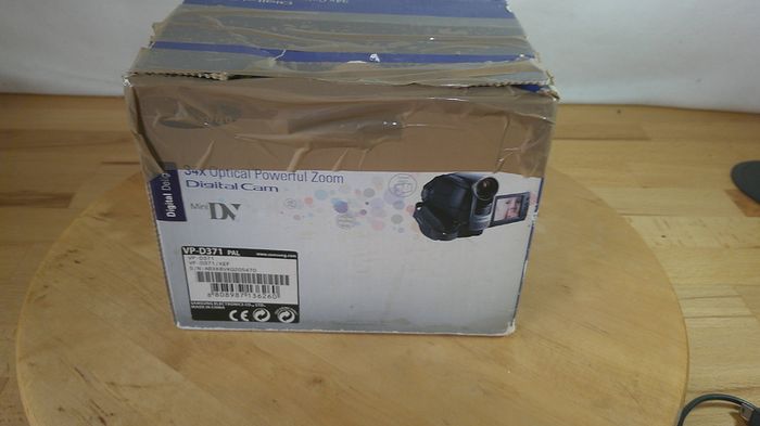 Samsung VP D371 MiniDV Digital Camcorder (PAL) Tested & Working Boxed with Accessories
