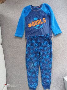 boy's winter PJ. Age7/8