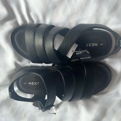 next girls sandles