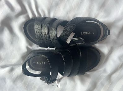 next girls sandles
