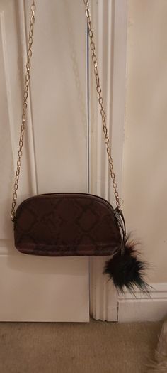 Ladies crossbody bag