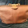 De  Boissy vintage leather Gladstone doctor bag Image 2