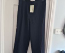 Carolyn Donnelly bnwt wide leg crop trousers size 16