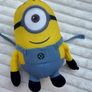 Plush Minion Stuart Despicable Me approx. 22cm. Smiling Damaged Suit Used Please see photos Image 10