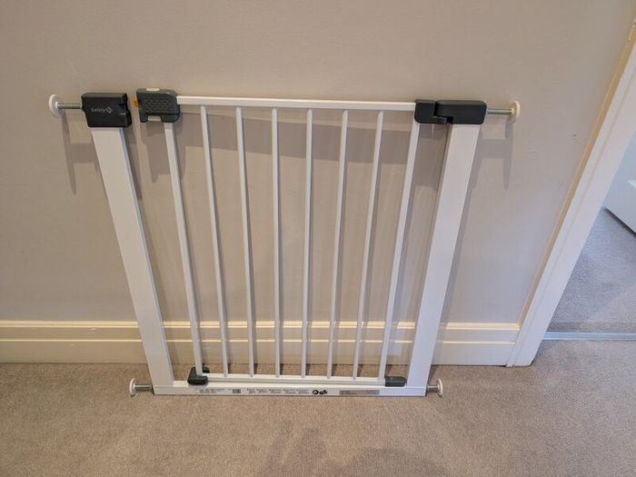 Safety 1st stair gate