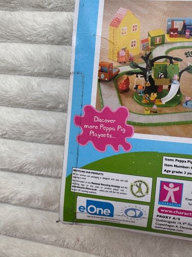 Peppa Pig's Pig 5 collectible figures Please see photos