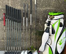 Full set of ladies golf clubs