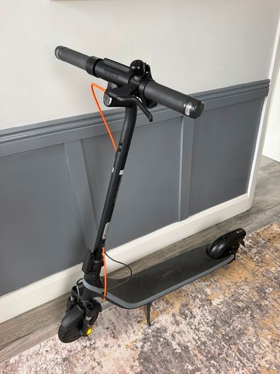 Segway Ninebot E2 Plus II Electric Scooter Like New