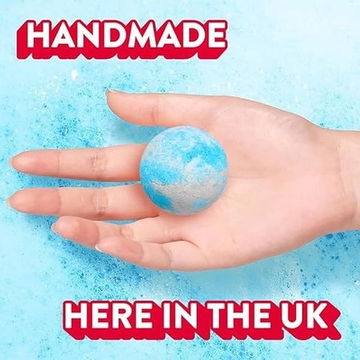 8 x Bath Bombs Value Women's Set, Handmade, Moisturising, Vegan & Cruelty Free, Beauty Spa Gift Set, Bath Fizzers
