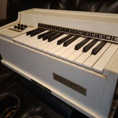 Rare 1950's Electric Chord Organ