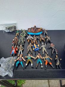 pirates of the Caribbean figures