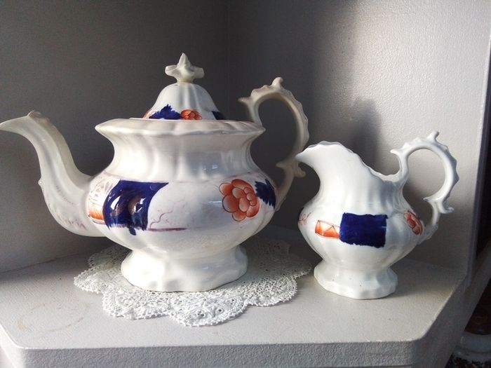 Teapot & Jug