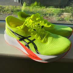 Asics Magic Speed Uk8.5