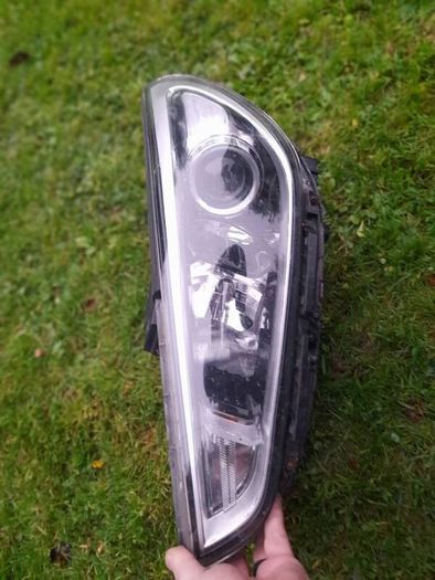 Genuine Hyundai i30 Halogen Headlights