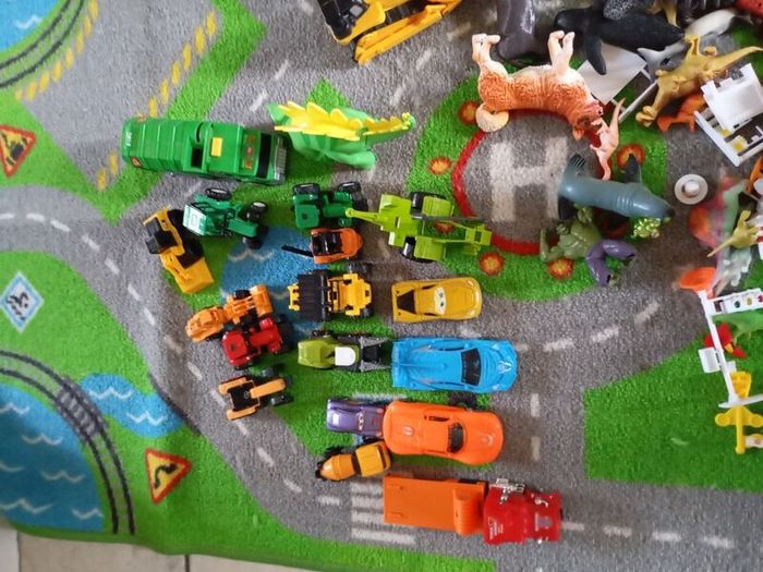 toys