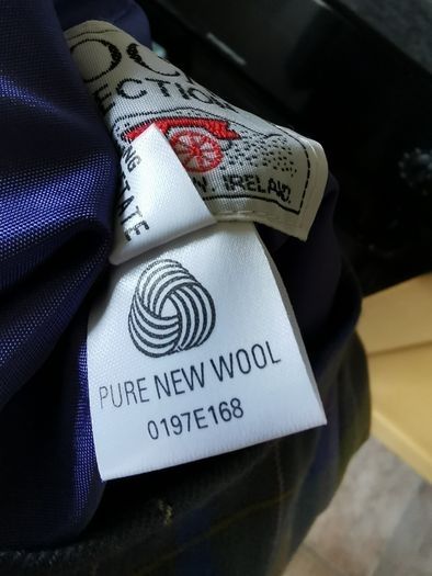 BNWT - AVOCA pure wool skirt UK 10