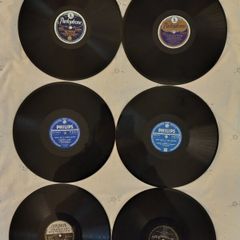 6  Gramaphone Records.  Parlaphone, Philips and London Labels.